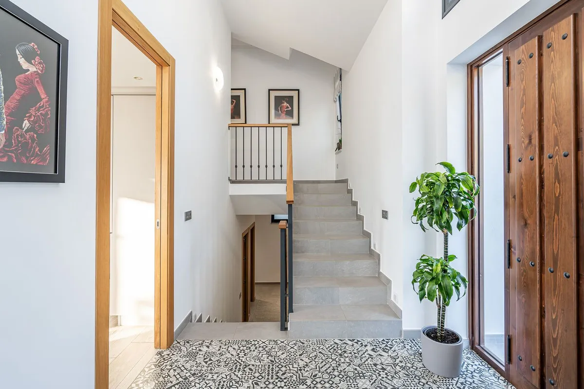 49c7c0f8-8005-4773-b576-4645dc7dec29