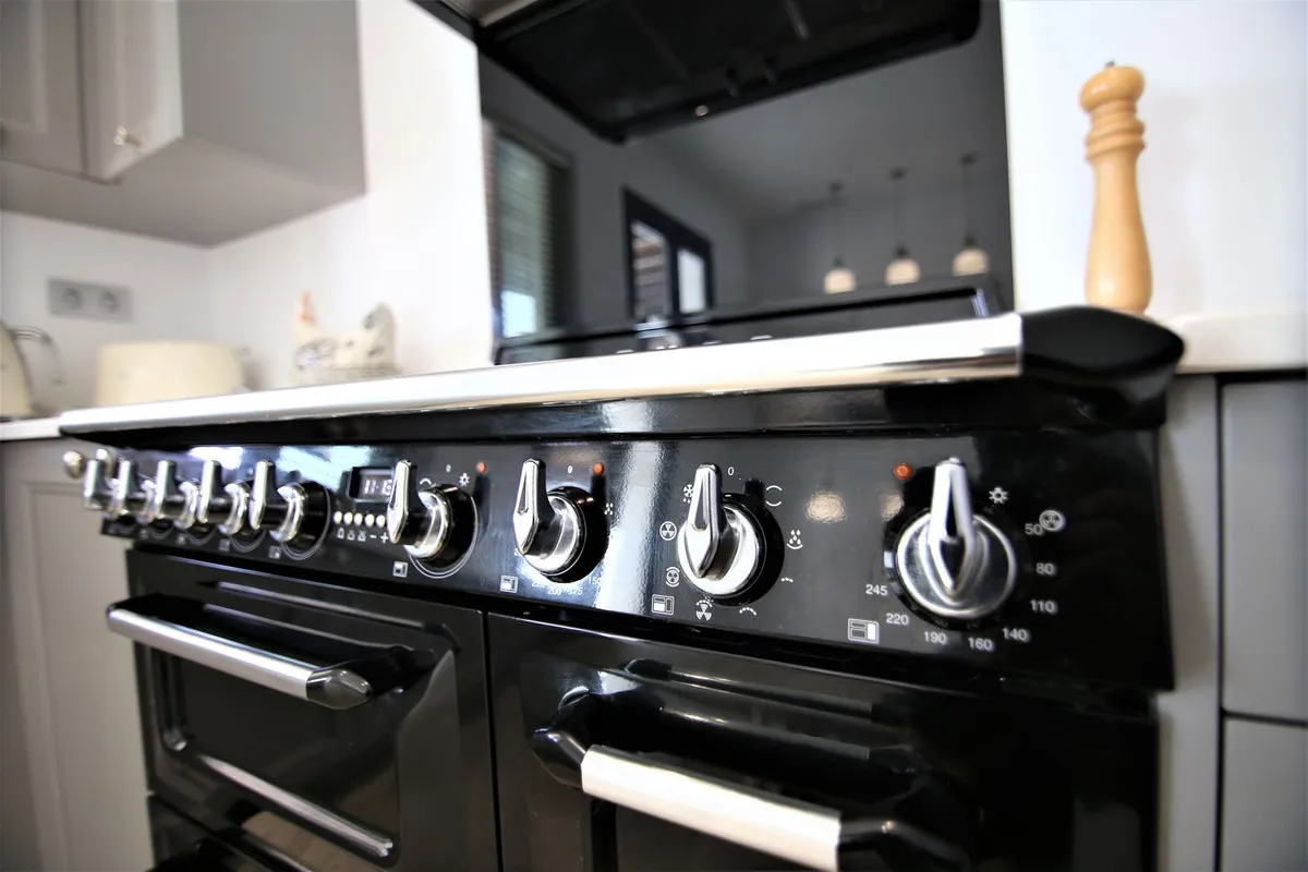 7b22d39d-dfd2-4374-8ed1-c54cb2178789