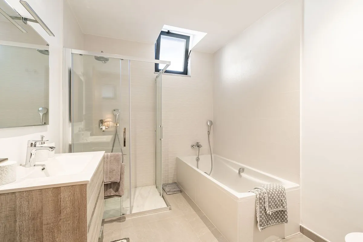 83721bf6-d6c4-402b-83ad-ea4f5ed9e96c