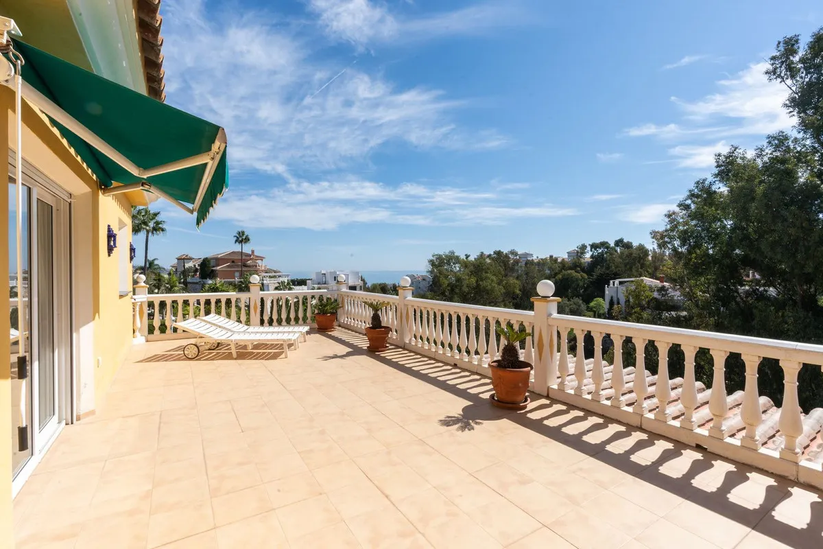 7e8f0b5d-eaa6-4847-85aa-16ead84e86fd