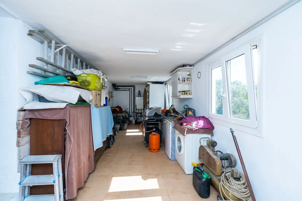 a6747c61-a9d3-4b17-a8d0-72e468b1b055