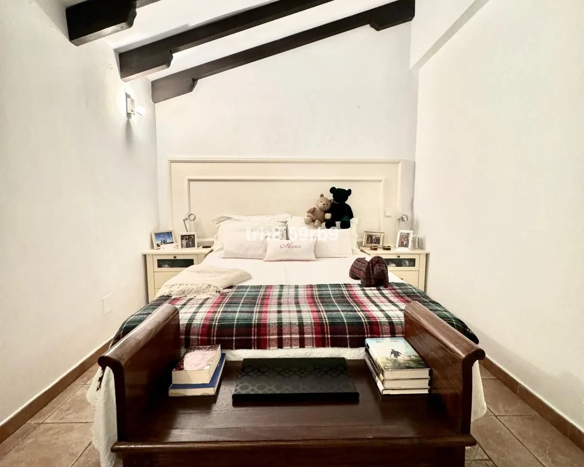 3412b3cd-6bd0-488a-9952-75b14a52becd