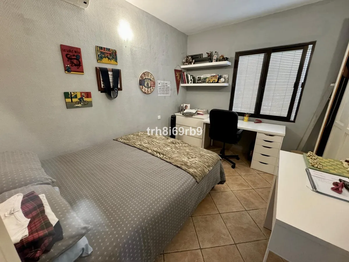 4daa80b3-6f6c-4385-8b50-e2afca5af4a8