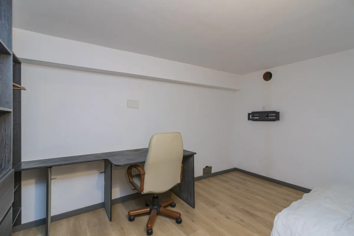 37eabe20-3afb-428a-80ff-8380a3c647ff