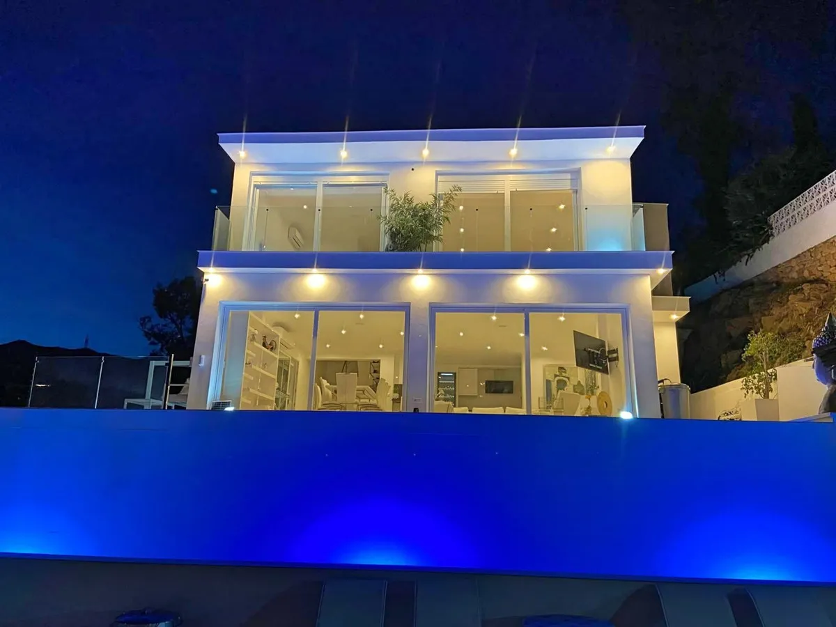 4c60877f-dcfb-430a-822f-6039c3235d9b