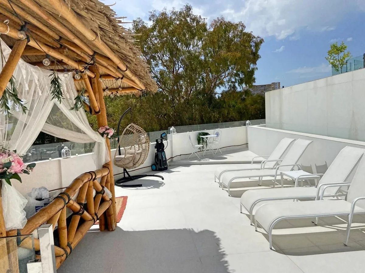 f6c558ae-d448-4f0d-b977-ea44839d1195