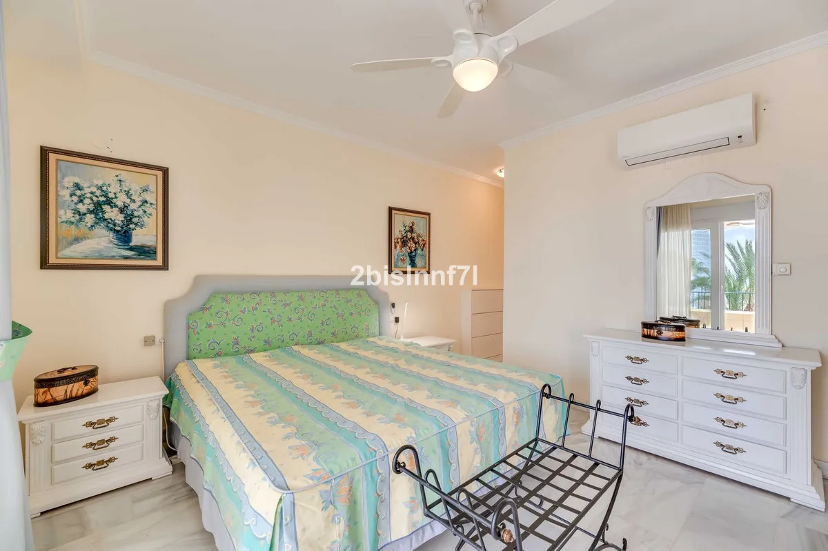 fbc8d0d6-3d4d-4a8a-81a0-f280a4323336