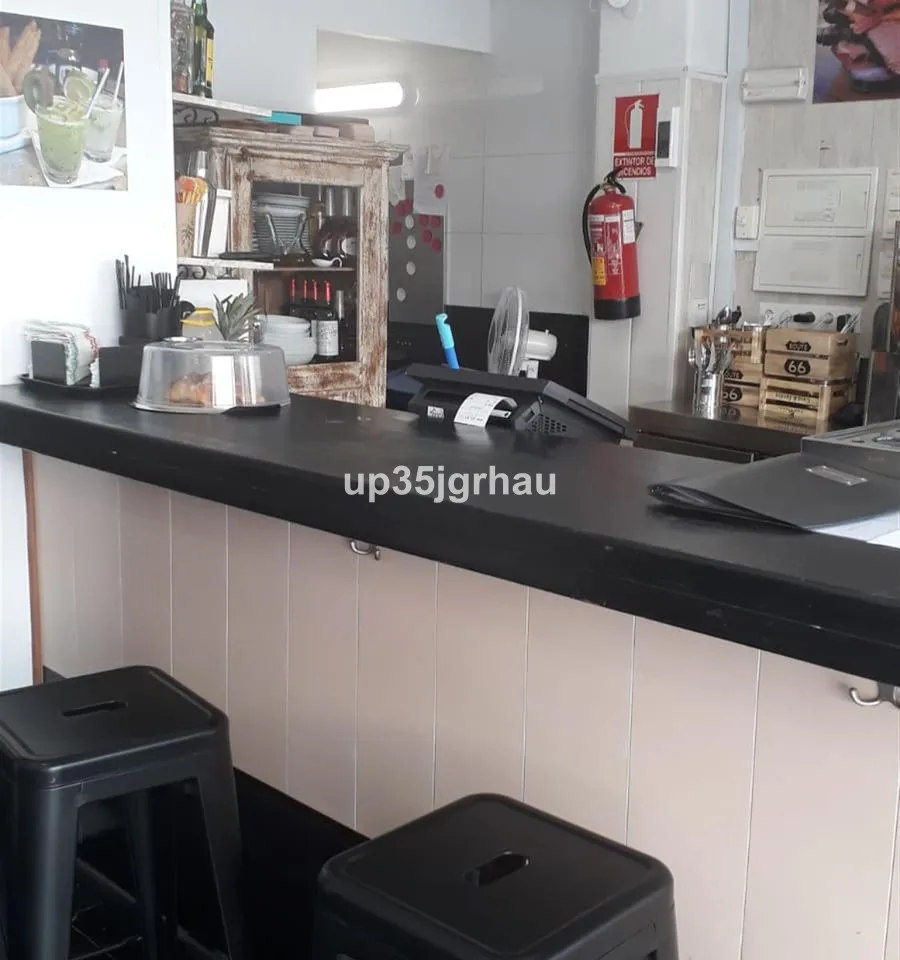 13ccdcb2-6558-4577-bd52-3d3d178cc9f6