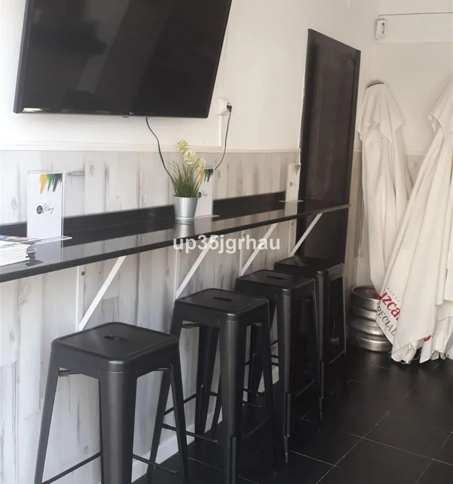 879a1787-d2ec-4f98-9ec9-d861a62a6adb