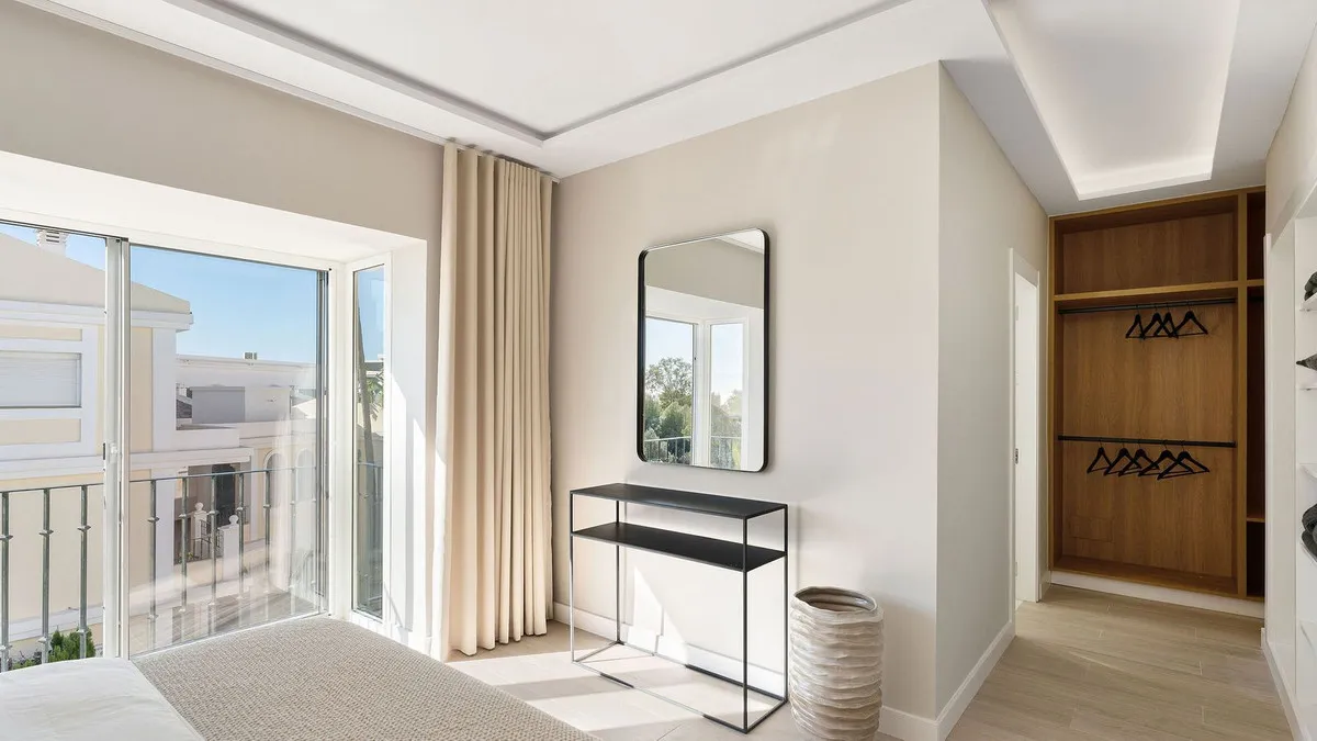 37c958b2-9b35-4253-a8c3-68bba662ff2b