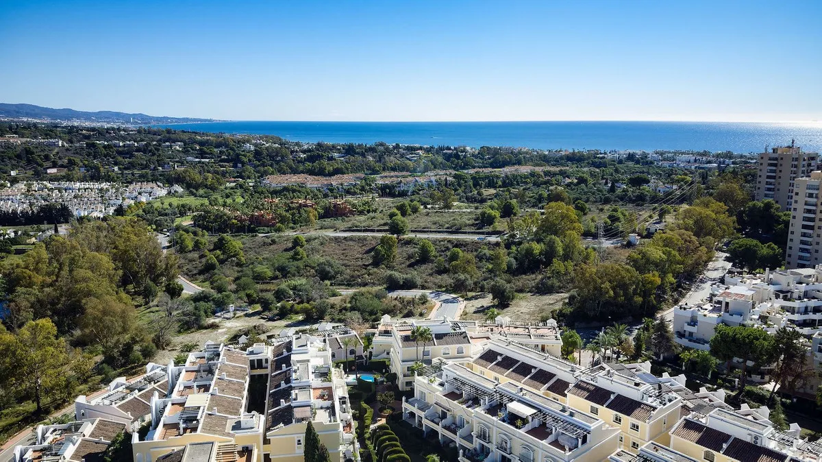 998e9529-0f59-4f30-861f-efb2b1d95840