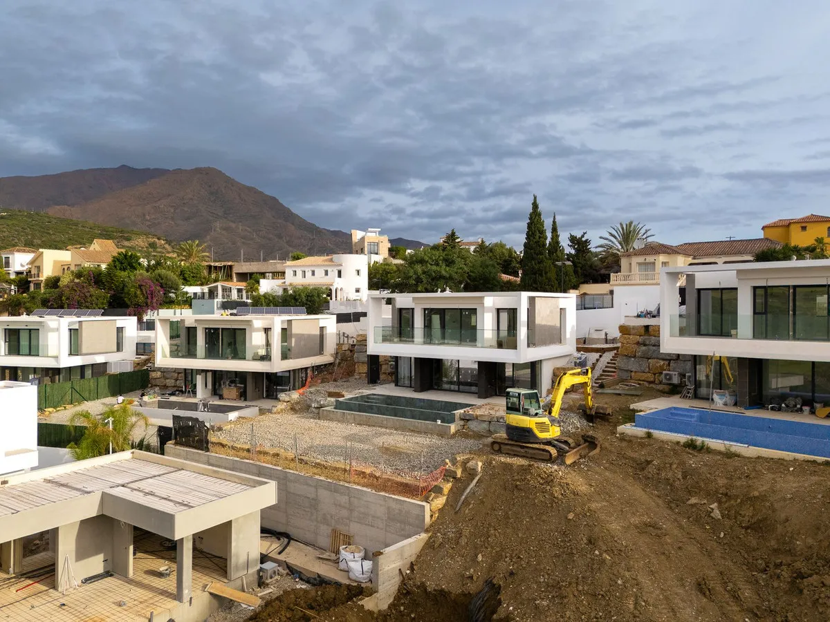 9f0c0b71-4aa9-432f-ab79-8fb5207493ac