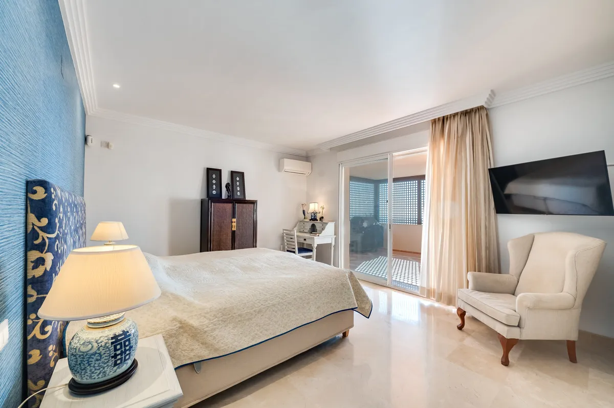 1d3e08b6-6f68-459b-8ed3-29355f85f233