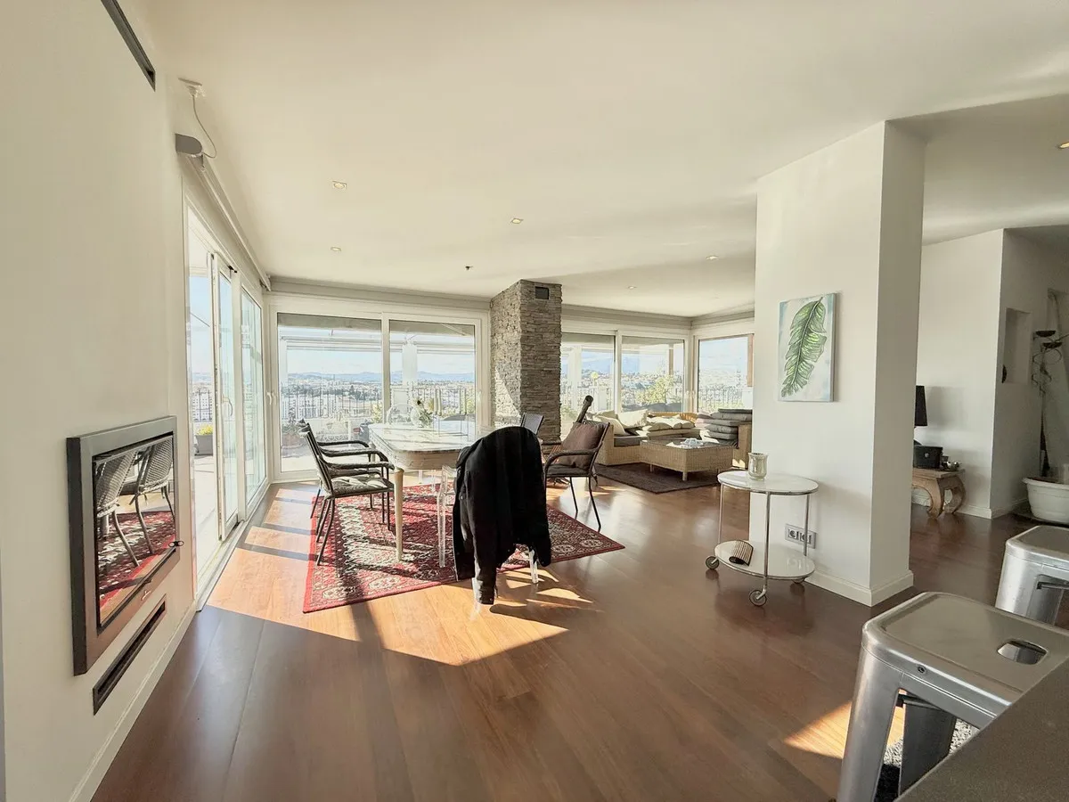 a9f749e4-045f-471f-96a1-919d65e73df9