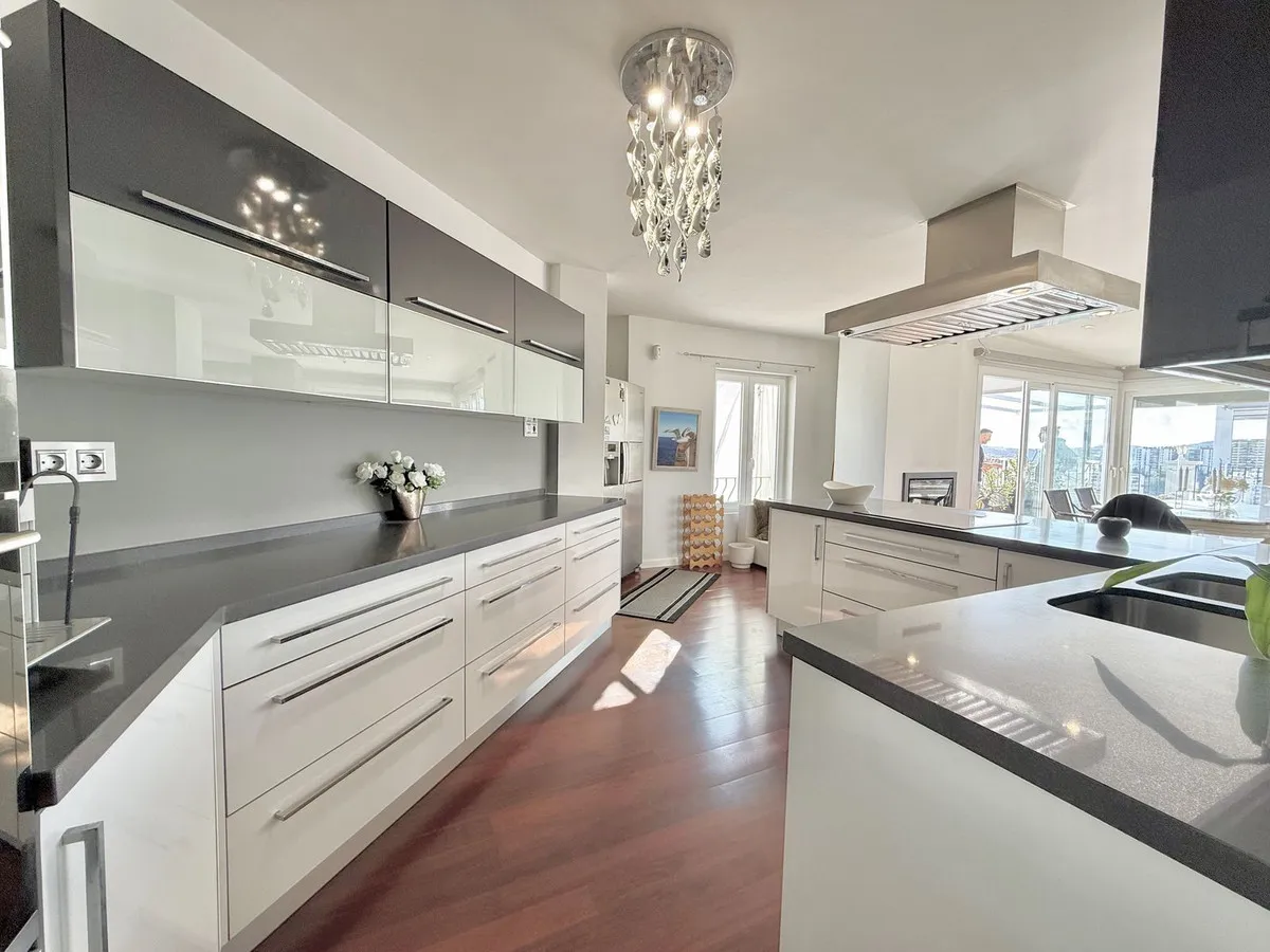 c83a60e7-40c2-4f0a-85da-2ffef5a80ce5