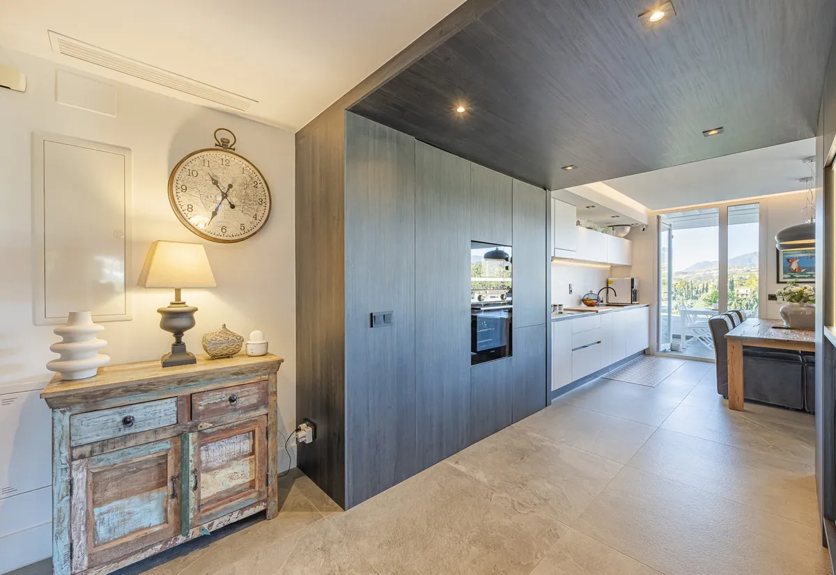 2b92d747-0d49-42c5-bebe-c73444dec9fd