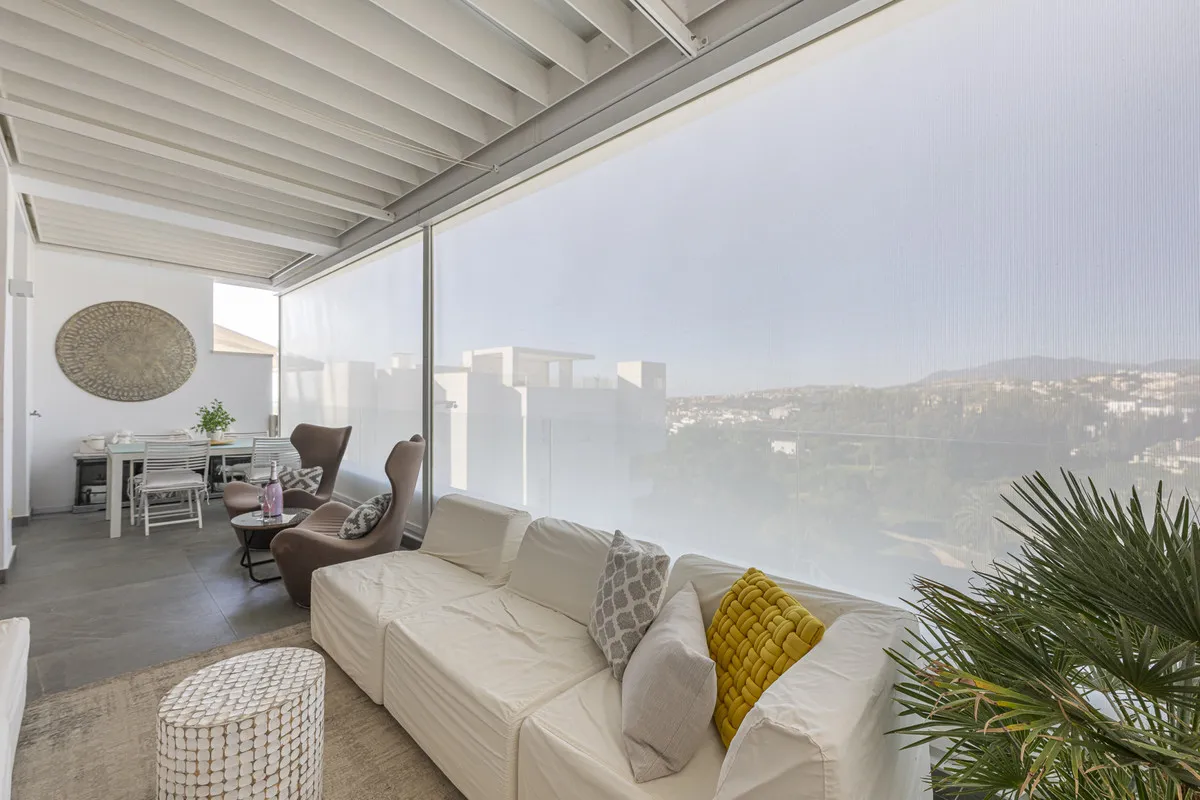 5602d2bd-c598-40ba-9e69-4d5ebfb0dbb9