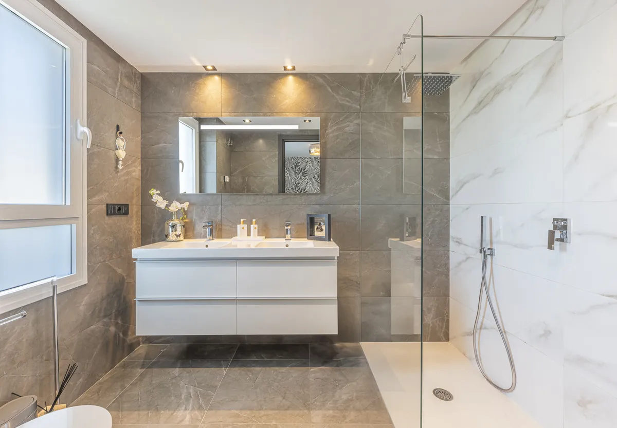 a616412f-50b1-4869-8342-d68934b4abac