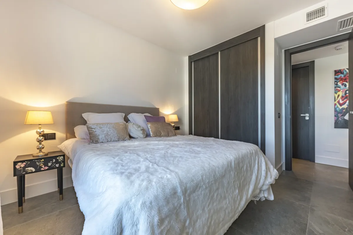 f75388a5-4149-4948-b689-a37e5c830fb7