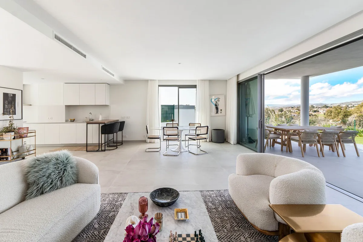 b46347a3-62a1-44d7-9301-4c4873884f0c