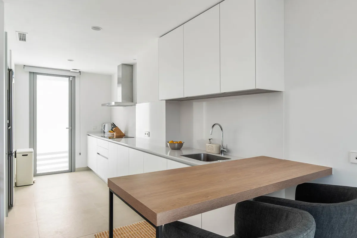 b5627ef0-a3b2-4903-9875-c18c3c96a49b