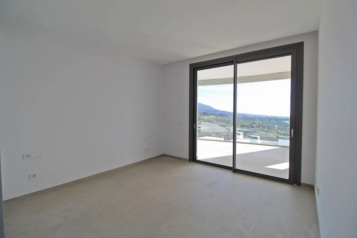 3e9899e4-f654-4aef-b501-2c109ce84b49