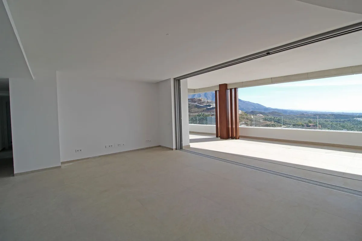 692f448c-b7ed-4477-8e86-b75e2e66f332