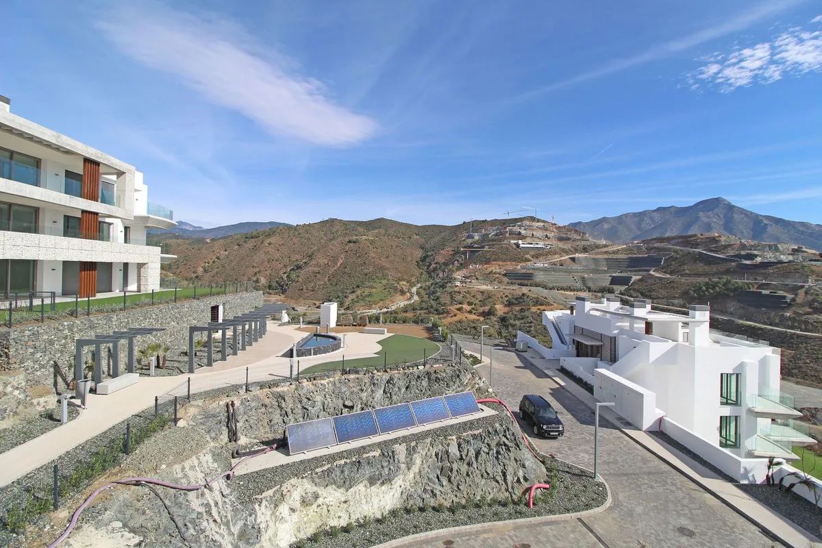 97ca4699-baa5-4e20-b054-b72abf9dca46