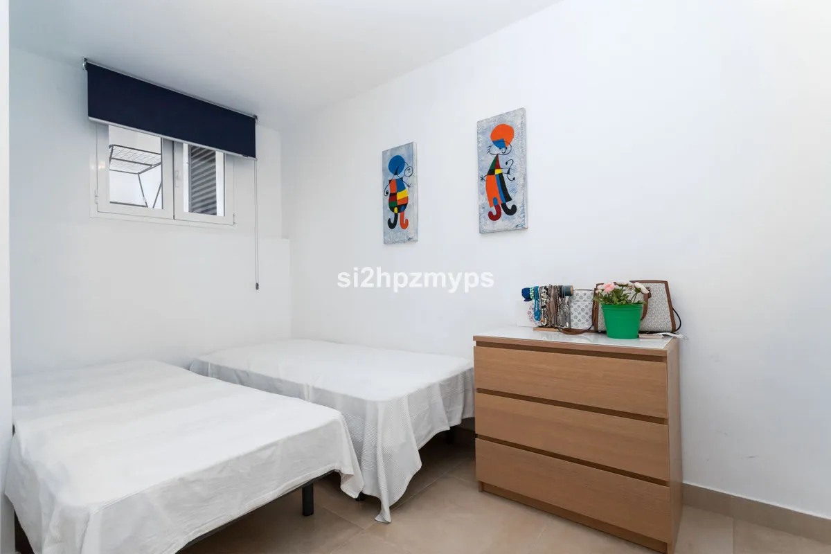 323380dc-3847-43eb-8b7c-145c7f85cb68