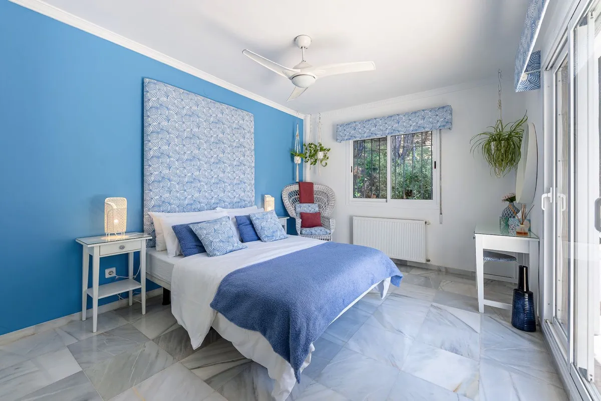 84342978-285e-44e7-ac3a-42daba67822d