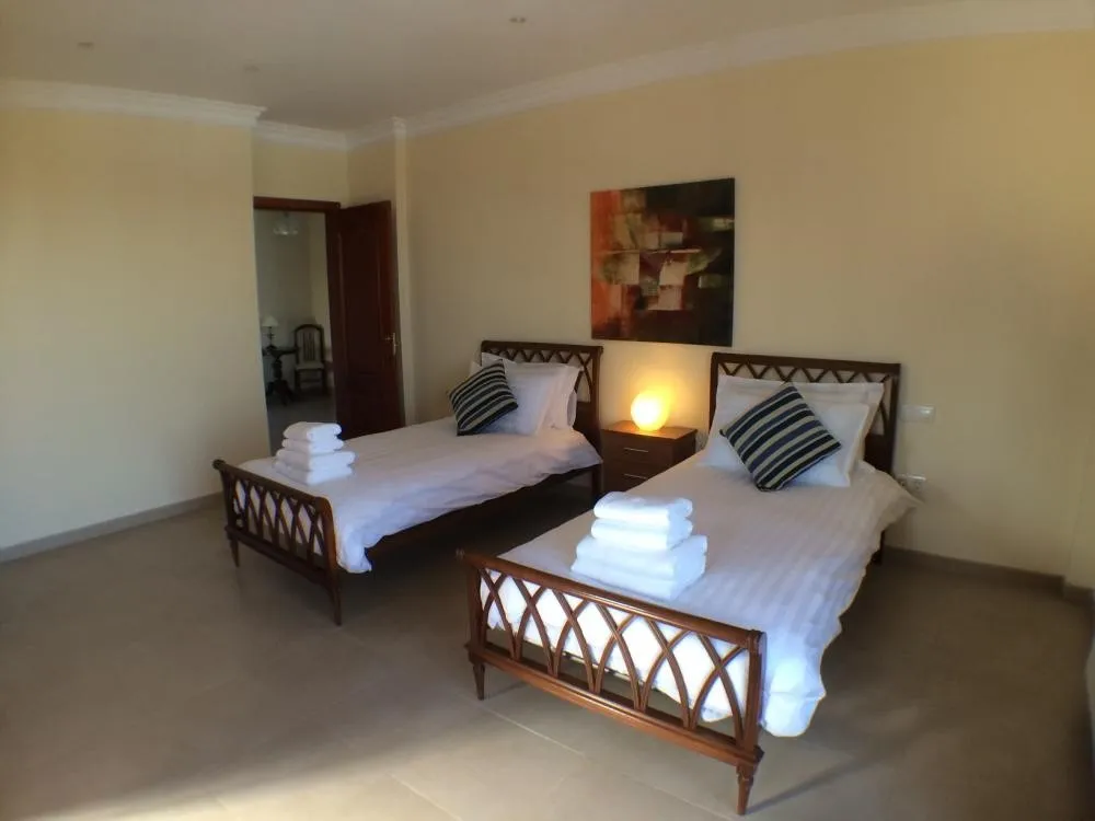 517af83d-ea2c-42f0-98a4-2e34470e2659