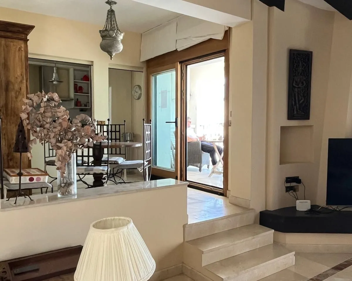 0bfed82e-4d49-4f41-b891-7ca2d6f817b1