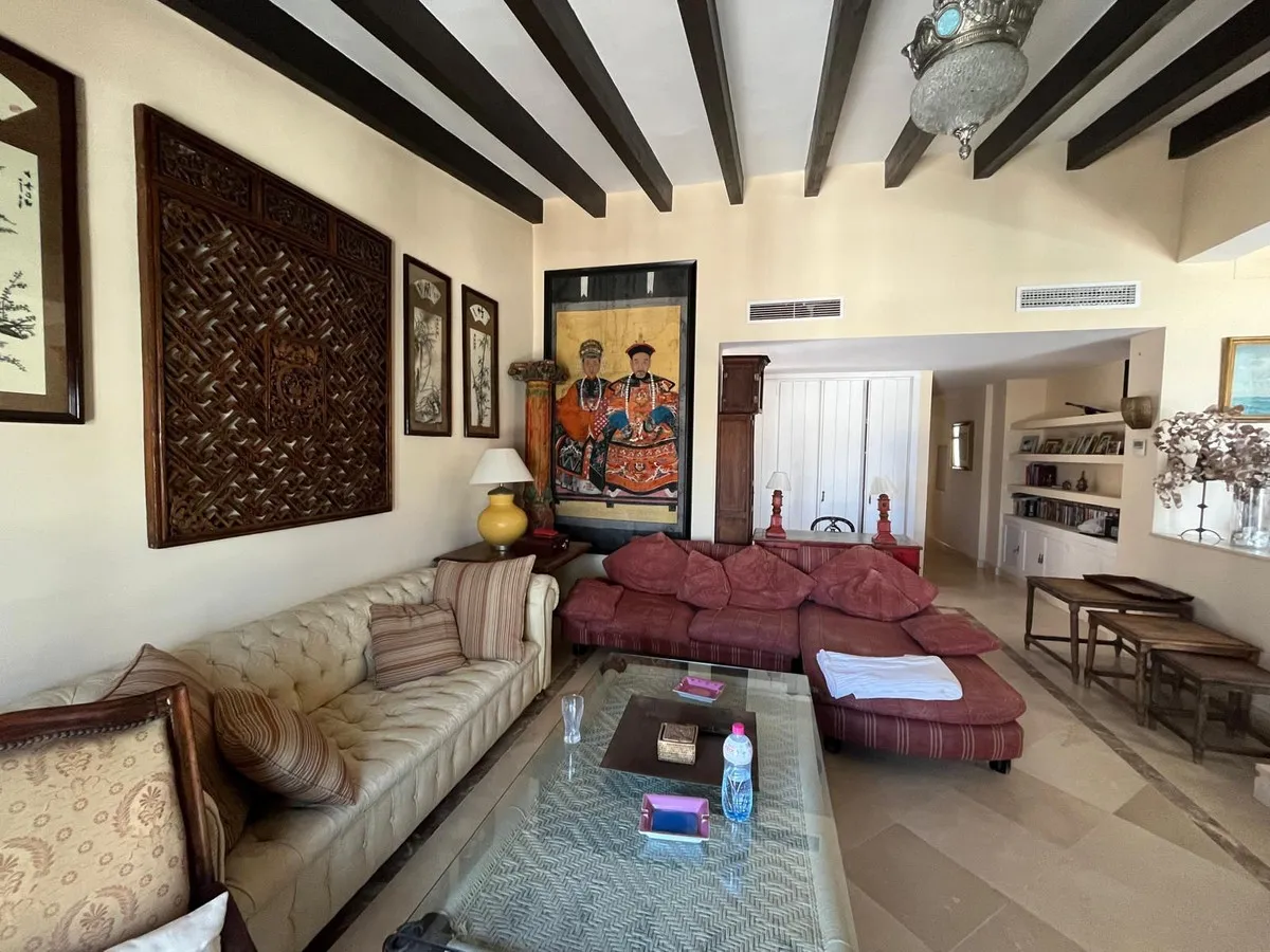 e1aa3243-f5ca-492a-a191-112b4ef10671