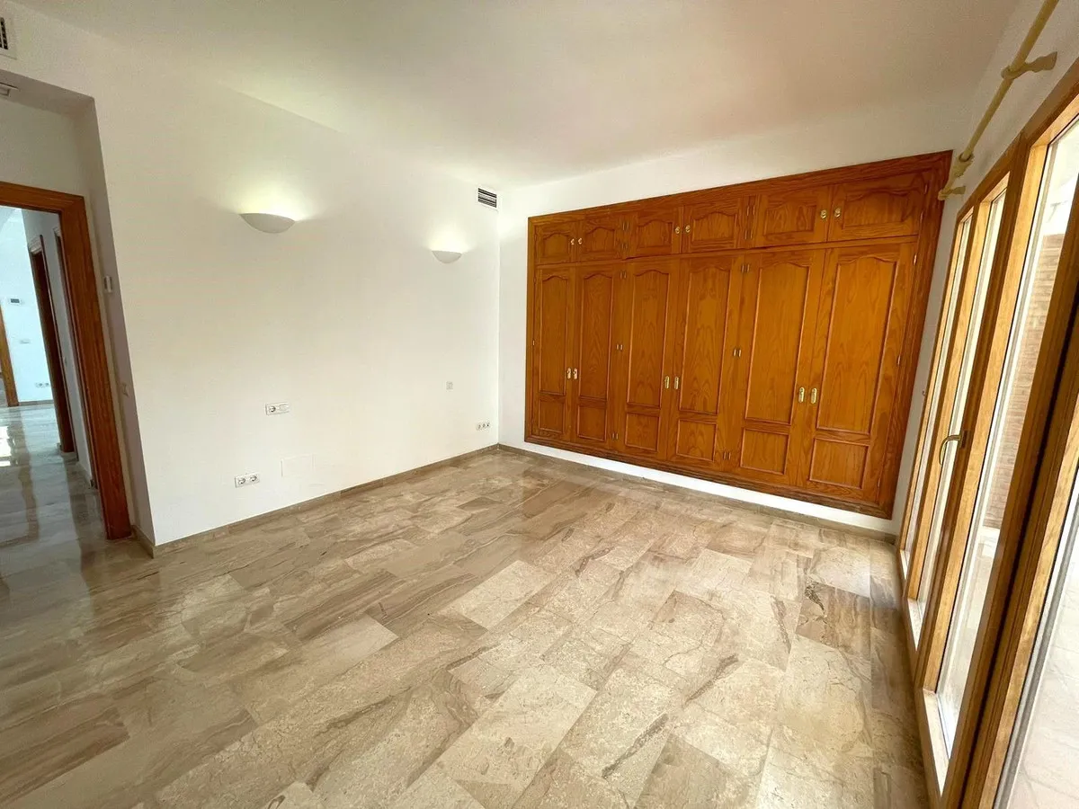 bec98266-978c-4f54-94b5-fa23d51e26a9