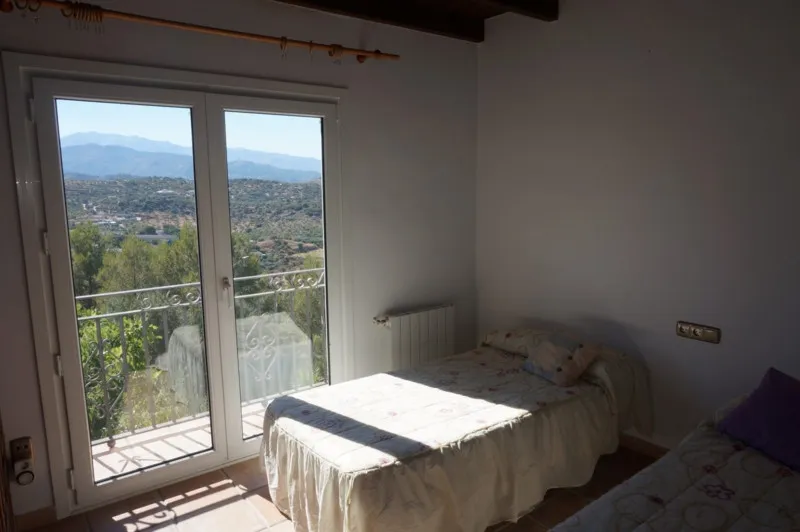 454c7ad5-8d98-4062-ab2a-6992a9d79162