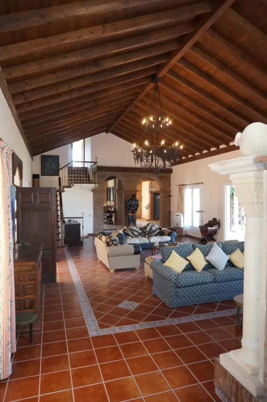 58692507-00ad-43a3-8ef4-ef671f6a3e06