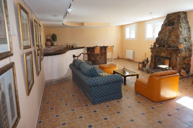 b0818d2c-24ca-4984-afb3-75c032c150cc