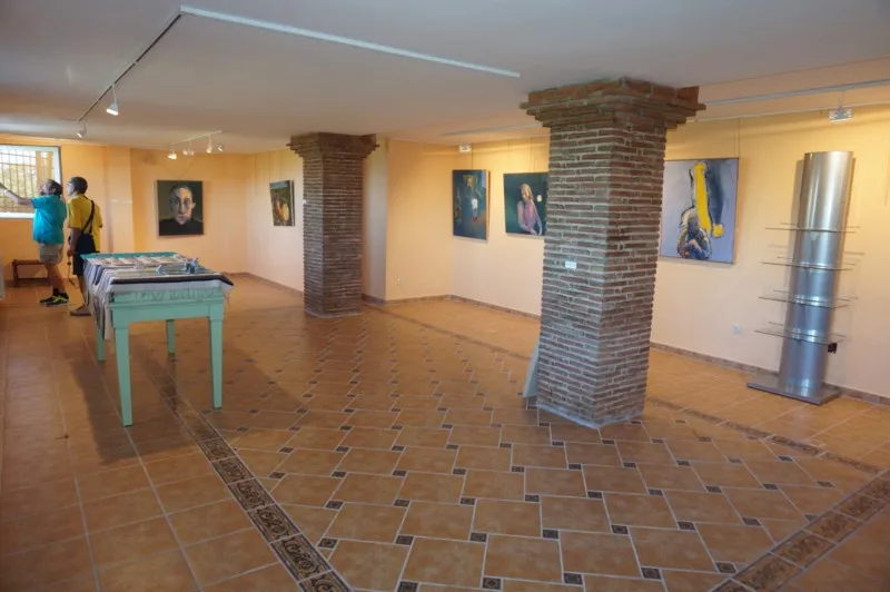 c2d655b8-165a-4128-8b2d-bfcfffc364b0