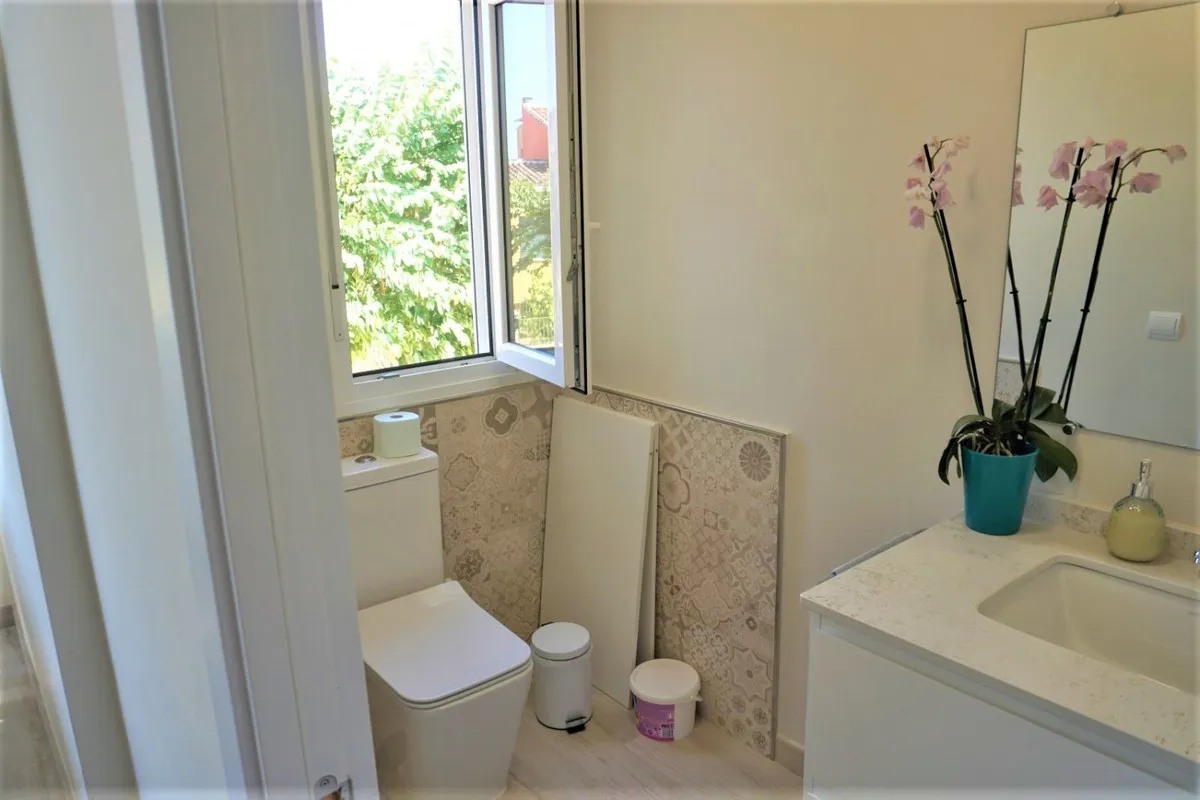 de677c6b-2f6f-45e3-b223-a7a86fa19dcf