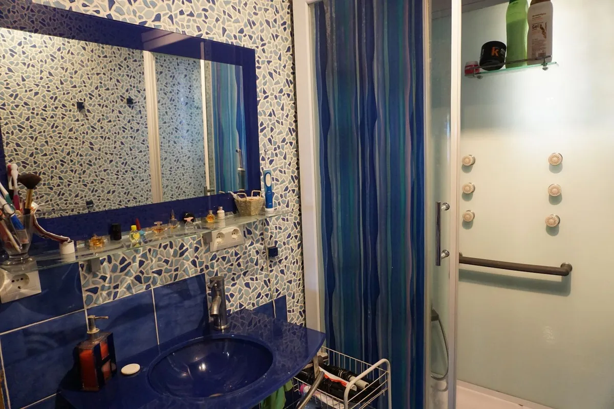 a53376b7-7347-410f-bc75-658b2e7d34bf