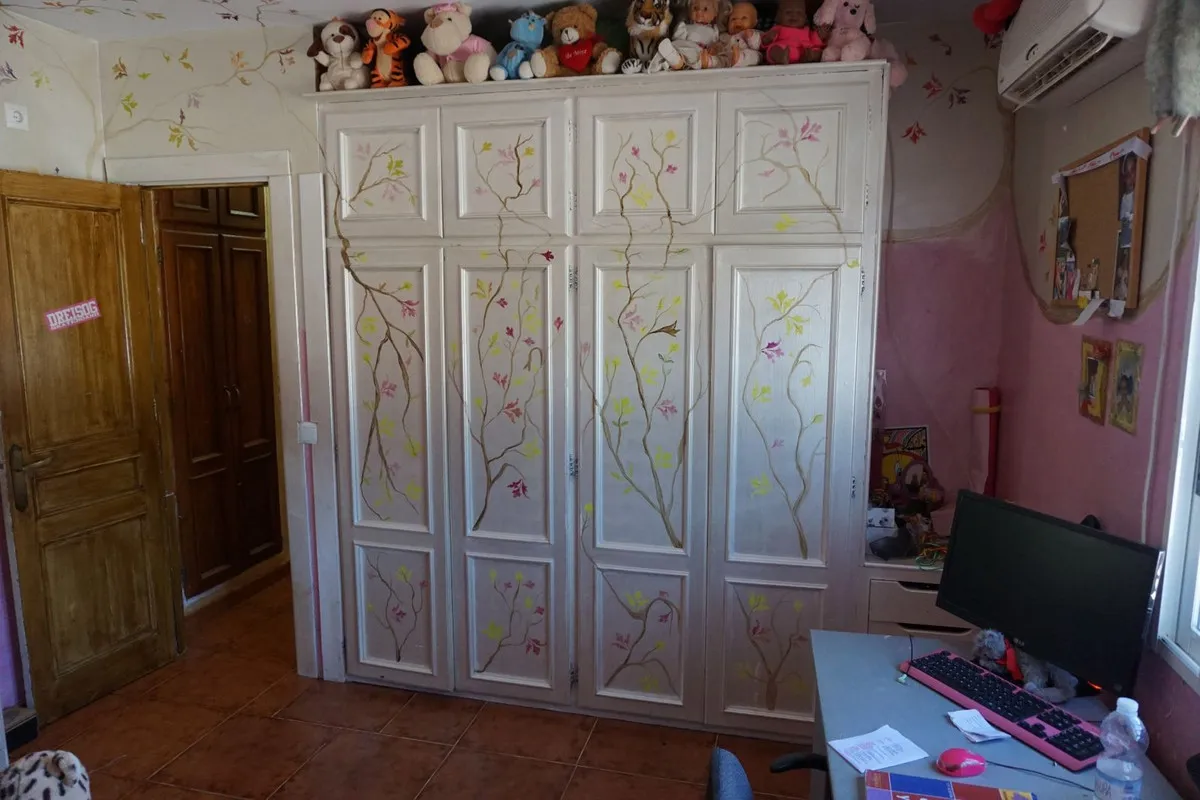 b293bff1-d900-4e0f-916f-84d8d932eeb4