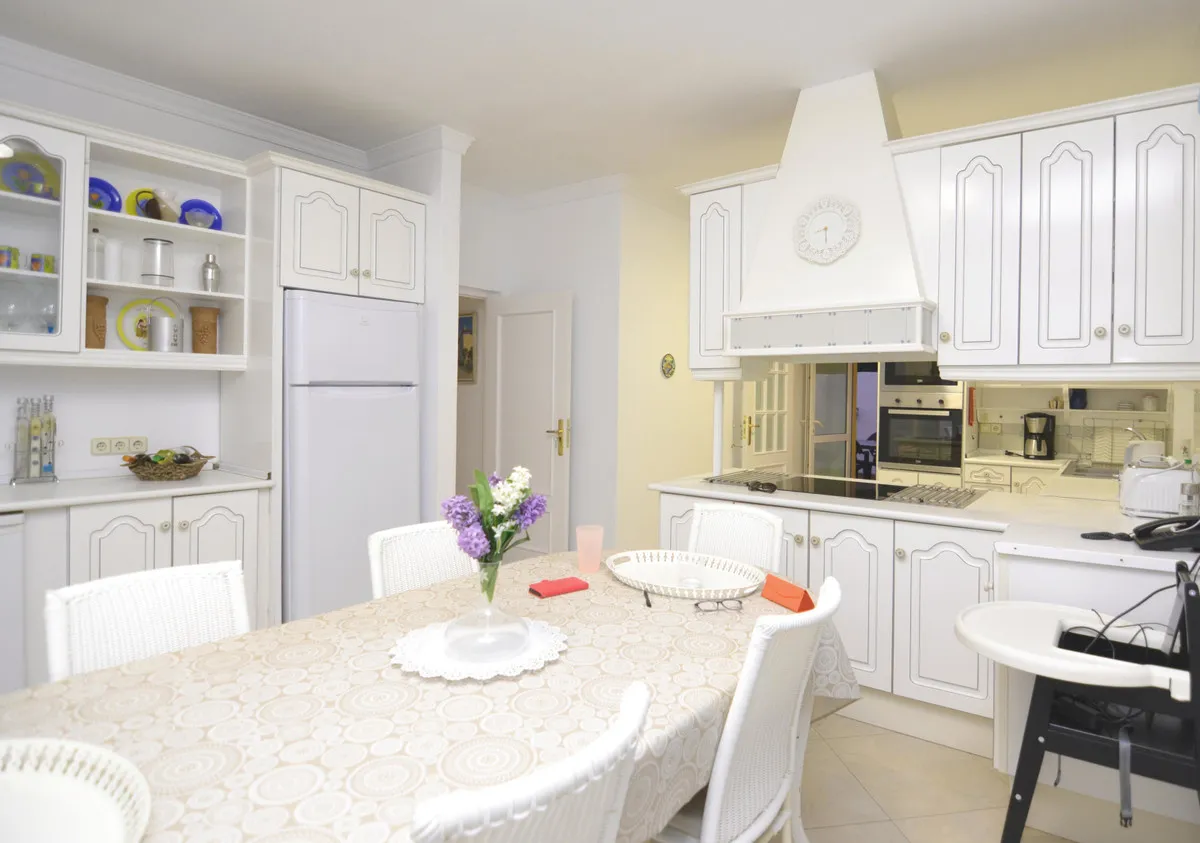 3747ff2b-52e8-4e6d-ad41-1be95b7abb59