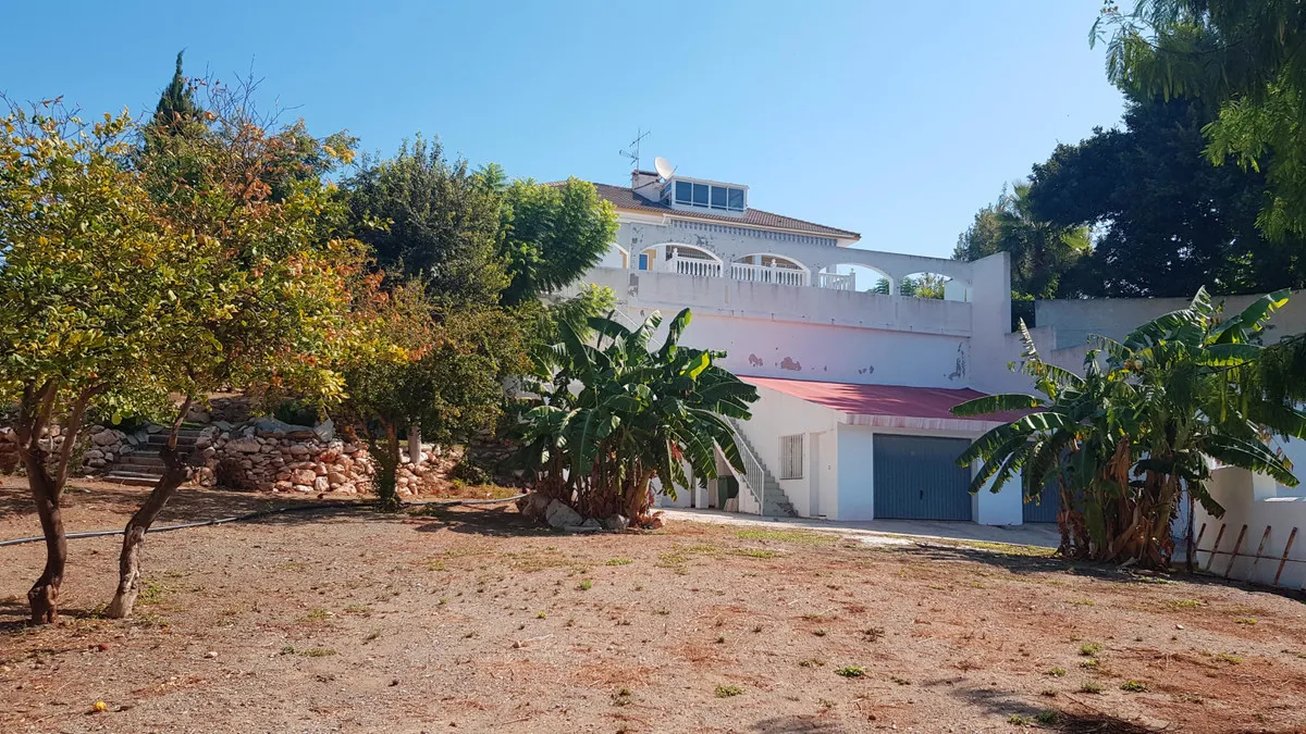 7a2b55da-2c12-4154-8990-3887ba4336c8