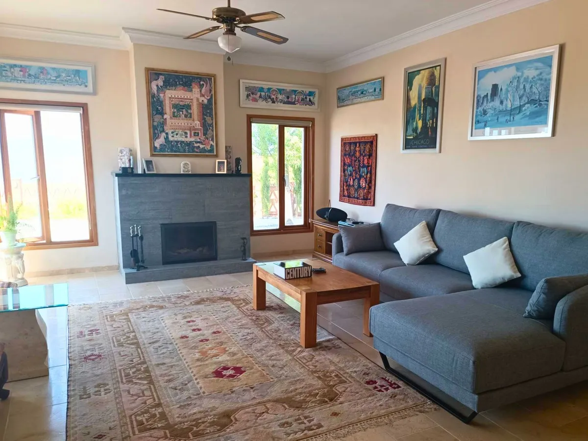 1010be4b-e6b5-424b-b197-24a0e4ccc06c