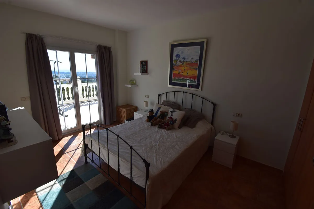 0060ffeb-9913-4e36-891d-a9b6332add0e