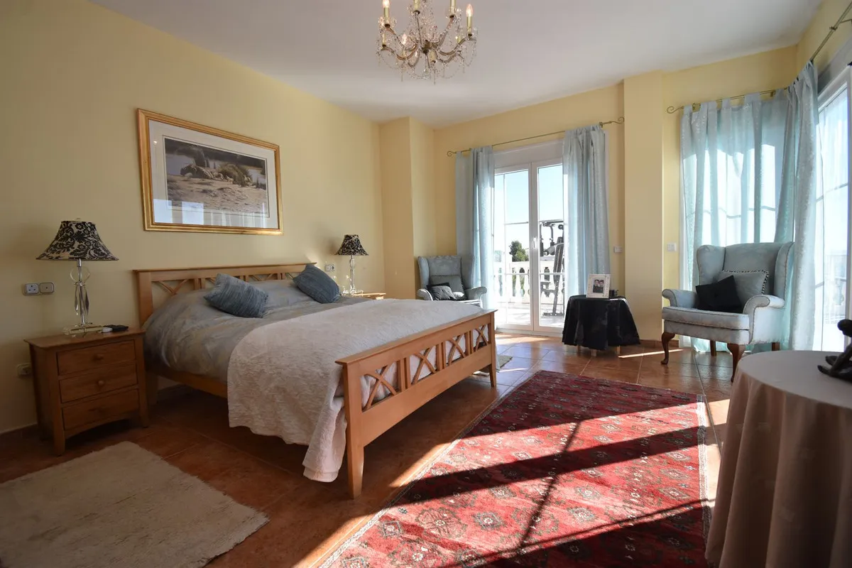 53ce448f-5d9b-4cf3-a8d8-35bb07c27ae4