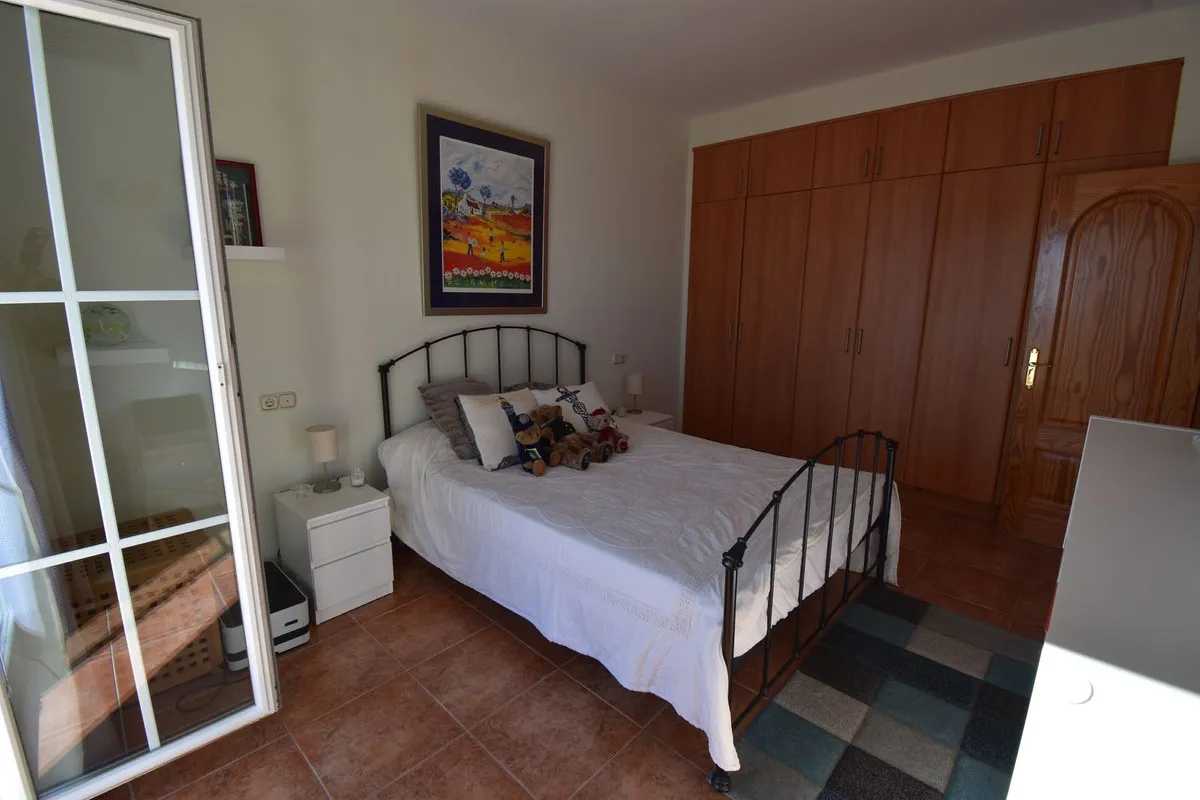 9133dbd3-7e0c-46ca-9a1e-7045f089280b