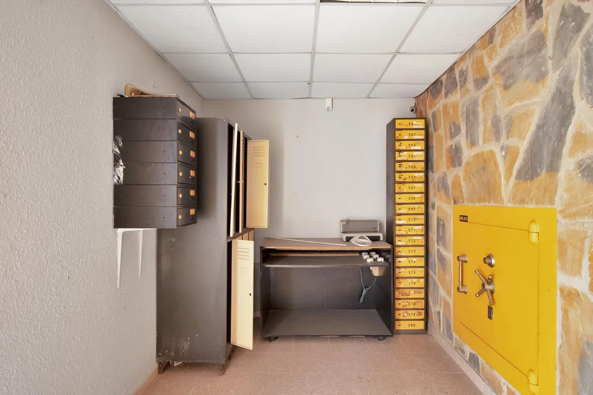 68fe3cd2-3573-4f23-a09f-b6a8ecc00898