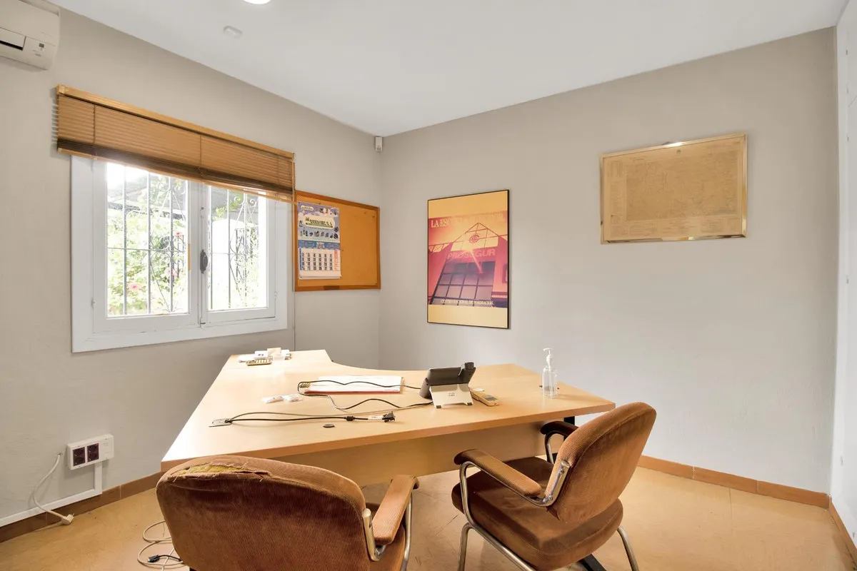 80c62f42-3716-4eed-bc76-d18b270fe059