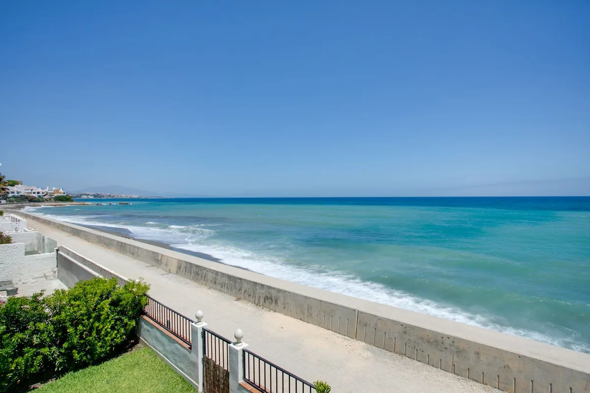 004a2e08-2604-41b9-9f5c-5add1936b1af